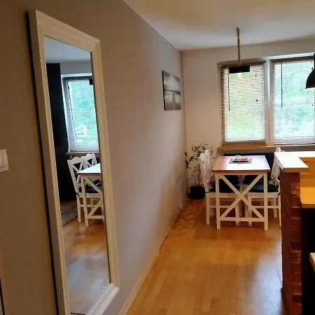 Zaciszny Apartament Pod Lasem ソポト